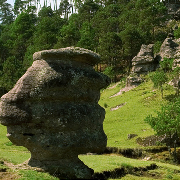 Valle de Piedras Encimadas